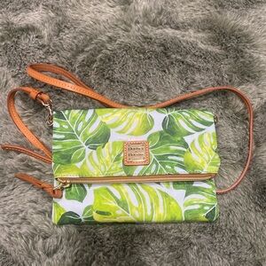 Dooney & Bourke purse